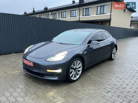 Тесла Модель 3, объемом двигателя 0 л и пробегом 176 тыс. км за 17300 $, фото 1 на Automoto.ua