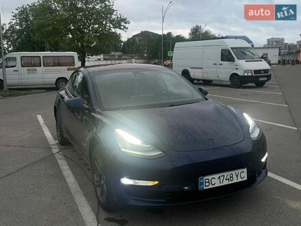 Тесла Модель 3, объемом двигателя 0 л и пробегом 110 тыс. км за 17700 $, фото 1 на Automoto.ua