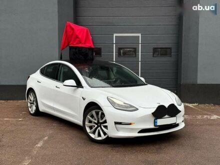 Тесла Модель 3, объемом двигателя 0 л и пробегом 35 тыс. км за 19500 $, фото 1 на Automoto.ua
