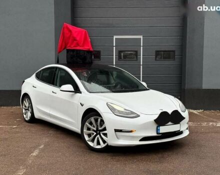 Тесла Модель 3, объемом двигателя 0 л и пробегом 35 тыс. км за 19500 $, фото 1 на Automoto.ua