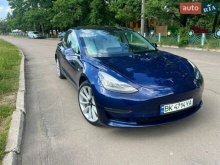 Тесла Модель 3, объемом двигателя 0 л и пробегом 83 тыс. км за 15200 $, фото 1 на Automoto.ua