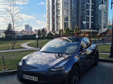 Тесла Модель 3 2018 у Києві на Automoto.ua Тесла Модель 3, об'ємом двигуна 0 л та пробігом 118 тис. км за 17500 $, фото 1 на Automoto.ua