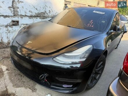 Тесла Модель 3, объемом двигателя 0 л и пробегом 178 тыс. км за 9300 $, фото 1 на Automoto.ua