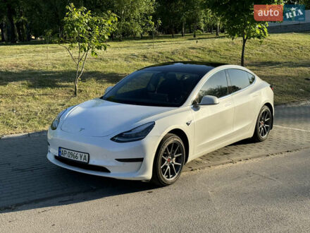 Тесла Модель 3 2019 в Запорожье на Automoto.ua Тесла Модель 3, объемом двигателя 0 л и пробегом 85 тыс. км за 15000 $, фото 1 на Automoto.ua