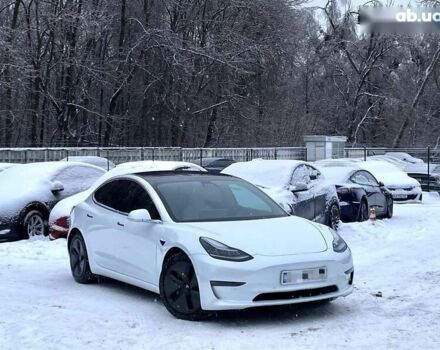 Тесла Модель 3, объемом двигателя 0 л и пробегом 110 тыс. км за 19499 $, фото 1 на Automoto.ua
