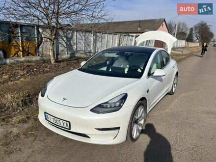 Тесла Модель 3 2019 у Києві на Automoto.ua Тесла Модель 3, об'ємом двигуна 0 л та пробігом 74 тис. км за 16000 $, фото 1 на Automoto.ua