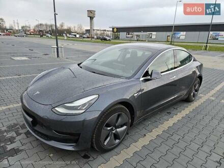 Тесла Модель 3 2019 в Черкассах на Automoto.ua Тесла Модель 3, объемом двигателя 0 л и пробегом 121 тыс. км за 15806 $, фото 1 на Automoto.ua