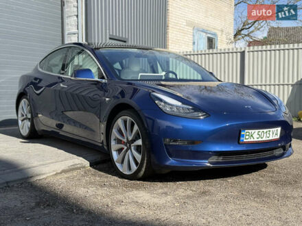 Тесла Модель 3 2019 у Луцьку на Automoto.ua Тесла Модель 3, об'ємом двигуна 0 л та пробігом 114 тис. км за 19000 $, фото 1 на Automoto.ua