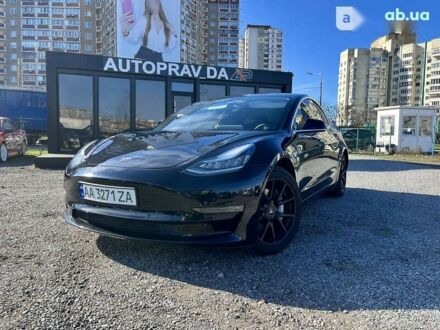 Тесла Модель 3, объемом двигателя 0 л и пробегом 109 тыс. км за 21999 $, фото 1 на Automoto.ua