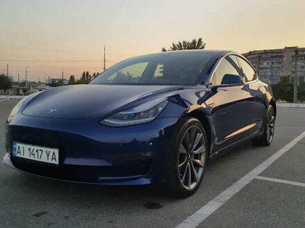 Тесла Модель 3 2019 в Броварах на Automoto.ua Тесла Модель 3, объемом двигателя 0 л и пробегом 54 тыс. км за 21900 $, фото 1 на Automoto.ua