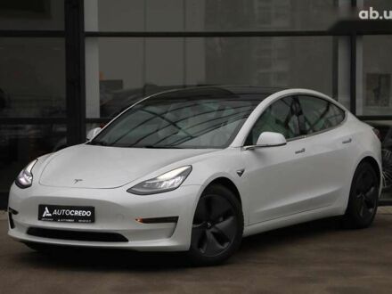 Тесла Модель 3, объемом двигателя 0 л и пробегом 8 тыс. км за 18000 $, фото 1 на Automoto.ua