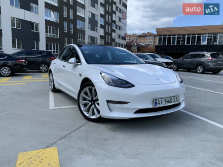 Тесла Модель 3 2019 в Ирпене на Automoto.ua Тесла Модель 3, объемом двигателя 0 л и пробегом 72 тыс. км за 20500 $, фото 1 на Automoto.ua