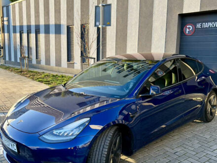 Тесла Модель 3, объемом двигателя 0 л и пробегом 160 тыс. км за 16000 $, фото 1 на Automoto.ua