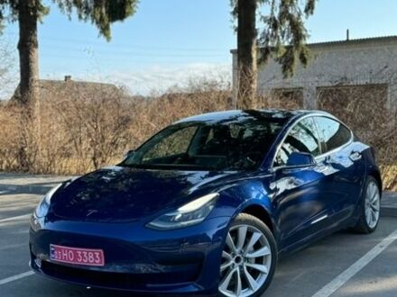 Тесла Модель 3, объемом двигателя 0 л и пробегом 90 тыс. км за 16000 $, фото 1 на Automoto.ua