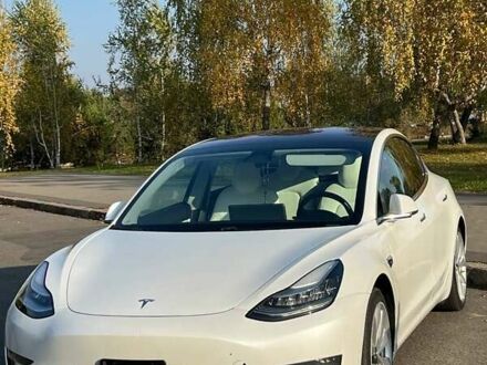 Тесла Модель 3 2019 у Чернігові на Automoto.ua Тесла Модель 3, об'ємом двигуна 0 л та пробігом 78 тис. км за 21700 $, фото 1 на Automoto.ua