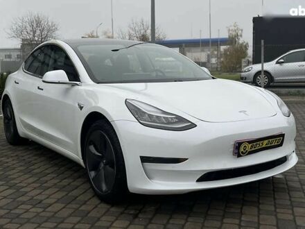 Тесла Модель 3, объемом двигателя 0 л и пробегом 80 тыс. км за 17800 $, фото 1 на Automoto.ua
