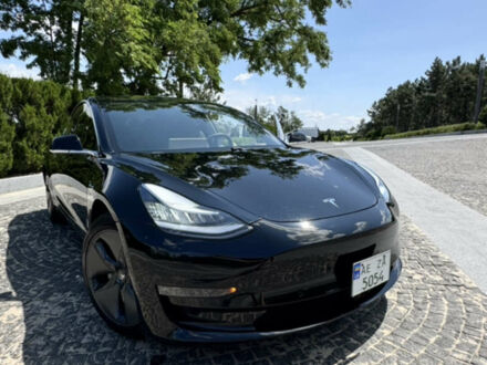 Тесла Модель 3, объемом двигателя 0 л и пробегом 45 тыс. км за 19500 $, фото 1 на Automoto.ua