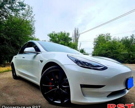 Тесла Модель 3 2020 в Запорожье на Automoto.ua Тесла Модель 3, объемом двигателя 0.32 л и пробегом 86 тыс. км за 23000 $, фото 1 на Automoto.ua