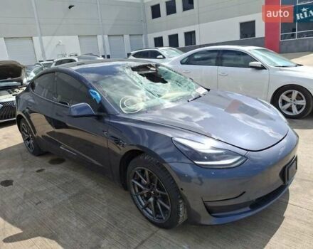 Тесла Модель 3, объемом двигателя 0 л и пробегом 210 тыс. км за 11400 $, фото 1 на Automoto.ua