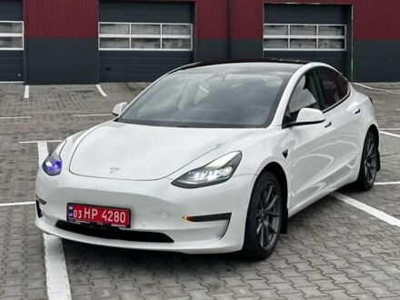 Тесла Модель 3, объемом двигателя 0 л и пробегом 137 тыс. км за 16450 $, фото 1 на Automoto.ua