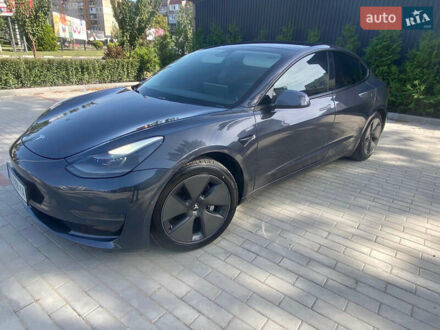 Тесла Модель 3 2021 у Ужгороді на Automoto.ua Тесла Модель 3, об'ємом двигуна 0 л та пробігом 37 тис. км за 21000 $, фото 1 на Automoto.ua