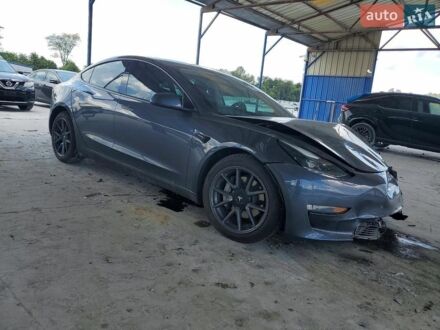 Тесла Модель 3, объемом двигателя 0 л и пробегом 81 тыс. км за 10800 $, фото 1 на Automoto.ua