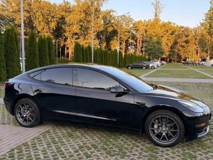 Тесла Модель 3, объемом двигателя 0 л и пробегом 60 тыс. км за 16700 $, фото 1 на Automoto.ua