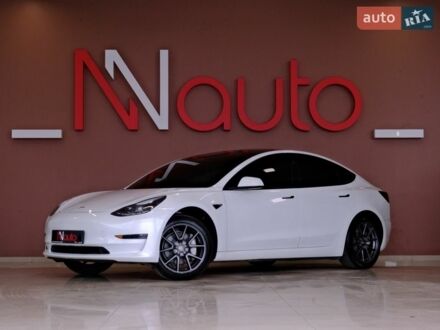Тесла Модель 3, объемом двигателя 0 л и пробегом 95 тыс. км за 16900 $, фото 1 на Automoto.ua