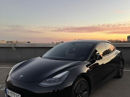 Тесла Модель 3, объемом двигателя 0 л и пробегом 95 тыс. км за 19000 $, фото 1 на Automoto.ua