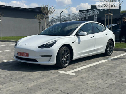 Тесла Модель 3 2022 в Луцке на Automoto.ua Тесла Модель 3, объемом двигателя 0 л и пробегом 16 тыс. км за 19900 $, фото 1 на Automoto.ua