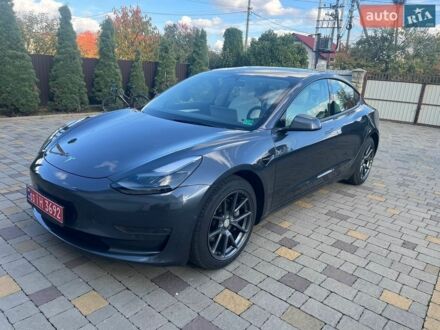 Тесла Модель 3, объемом двигателя 0 л и пробегом 142 тыс. км за 18950 $, фото 1 на Automoto.ua