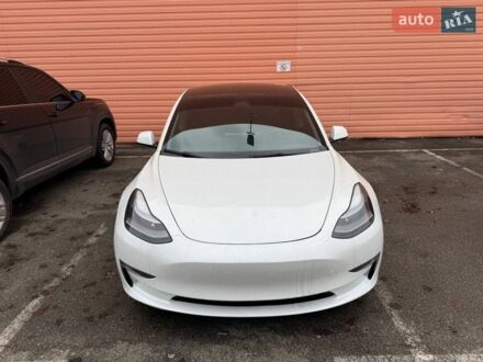Тесла Модель 3, объемом двигателя 0 л и пробегом 63 тыс. км за 23000 $, фото 1 на Automoto.ua