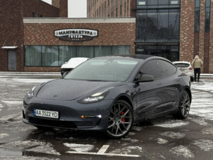 Тесла Модель 3, объемом двигателя 0 л и пробегом 62 тыс. км за 22499 $, фото 1 на Automoto.ua