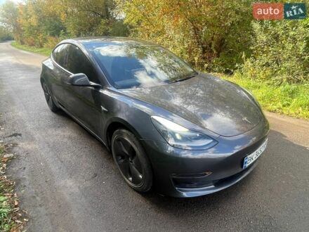 Тесла Модель 3, объемом двигателя 0 л и пробегом 90 тыс. км за 20500 $, фото 1 на Automoto.ua