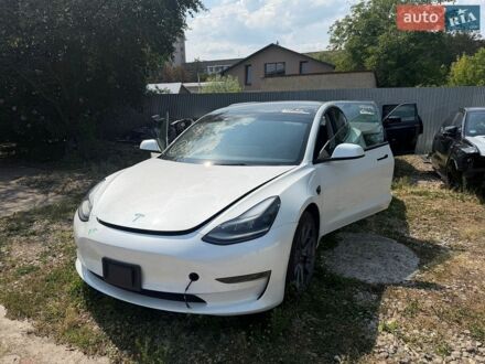 Тесла Модель 3, объемом двигателя 0 л и пробегом 40 тыс. км за 17900 $, фото 1 на Automoto.ua