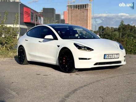 Тесла Модель 3, объемом двигателя 0 л и пробегом 69 тыс. км за 24999 $, фото 1 на Automoto.ua