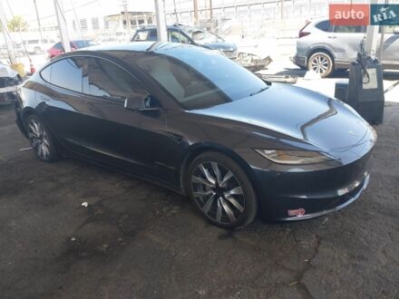 Тесла Модель 3, объемом двигателя 0 л и пробегом 49 тыс. км за 10000 $, фото 1 на Automoto.ua