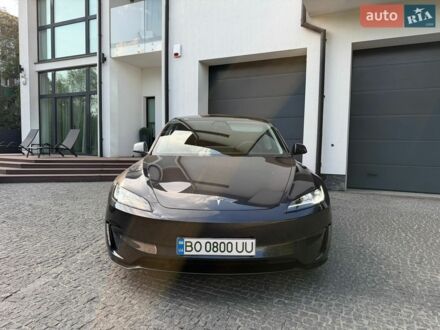 Тесла Модель 3, объемом двигателя 0 л и пробегом 30 тыс. км за 36500 $, фото 1 на Automoto.ua