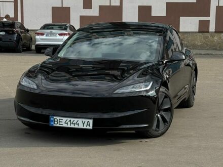 Тесла Модель 3, объемом двигателя 0 л и пробегом 25 тыс. км за 33900 $, фото 1 на Automoto.ua