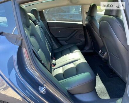 Серый Тесла Модель 3, объемом двигателя 0 л и пробегом 38 тыс. км за 37999 $, фото 21 на Automoto.ua