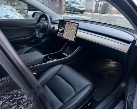 Сірий Тесла Модель 3, об'ємом двигуна 0 л та пробігом 72 тис. км за 21550 $, фото 6 на Automoto.ua