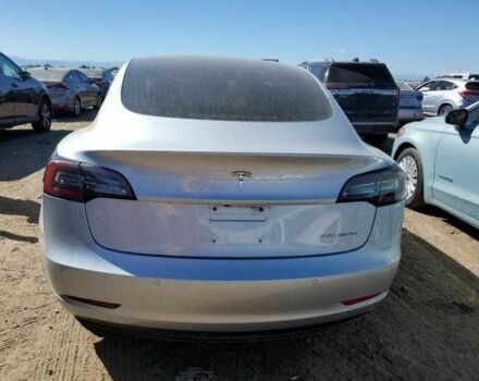 Серый Тесла Модель 3, объемом двигателя 0 л и пробегом 72 тыс. км за 6100 $, фото 5 на Automoto.ua