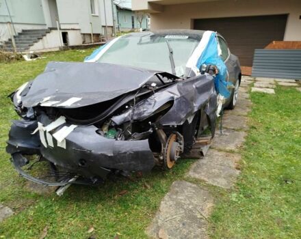 Серый Тесла Модель 3, объемом двигателя 0 л и пробегом 105 тыс. км за 8350 $, фото 3 на Automoto.ua