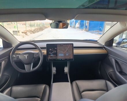 Сірий Тесла Модель 3, об'ємом двигуна 0 л та пробігом 50 тис. км за 16700 $, фото 6 на Automoto.ua