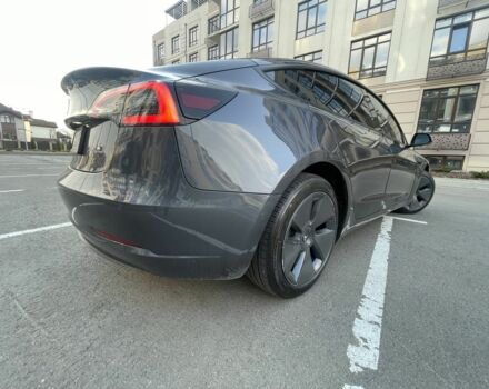 Серый Тесла Модель 3, объемом двигателя 0 л и пробегом 19 тыс. км за 27700 $, фото 1 на Automoto.ua