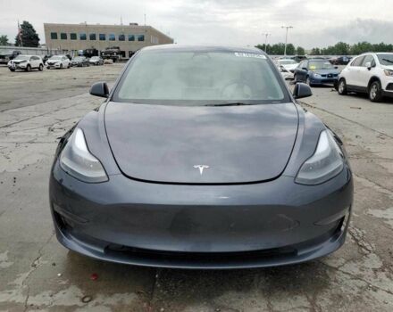 Сірий Тесла Модель 3, об'ємом двигуна 0 л та пробігом 37 тис. км за 8000 $, фото 4 на Automoto.ua