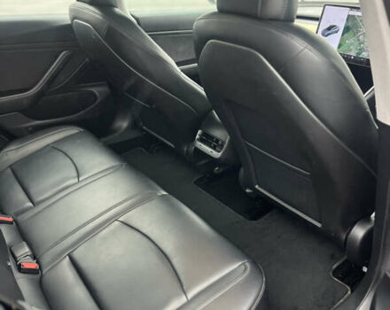 Серый Тесла Модель 3, объемом двигателя 0 л и пробегом 78 тыс. км за 17250 $, фото 12 на Automoto.ua