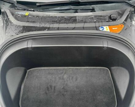 Сірий Тесла Модель 3, об'ємом двигуна 0 л та пробігом 117 тис. км за 16500 $, фото 22 на Automoto.ua