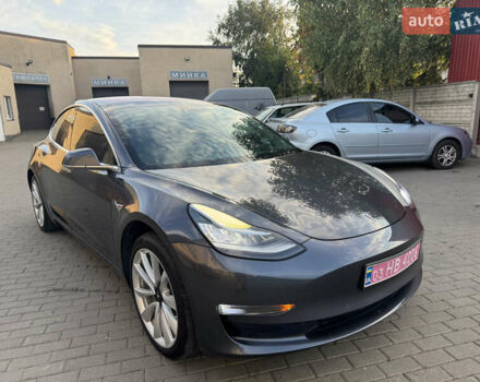 Серый Тесла Модель 3, объемом двигателя 0 л и пробегом 155 тыс. км за 13900 $, фото 9 на Automoto.ua
