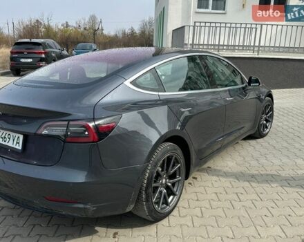 Серый Тесла Модель 3, объемом двигателя 0 л и пробегом 140 тыс. км за 15600 $, фото 7 на Automoto.ua